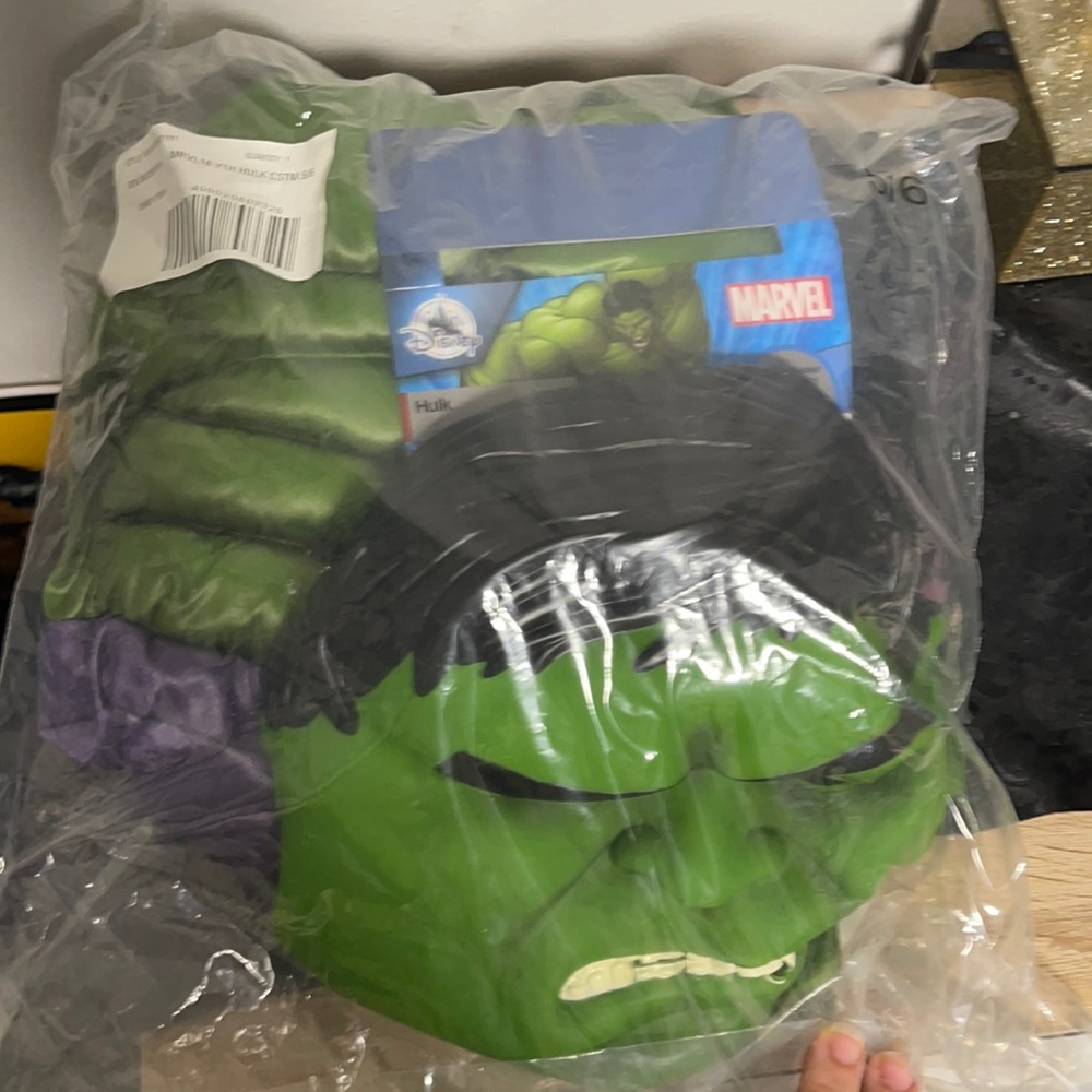 Costume 2 Piece , Hulk Marvel Brand New Never used or open